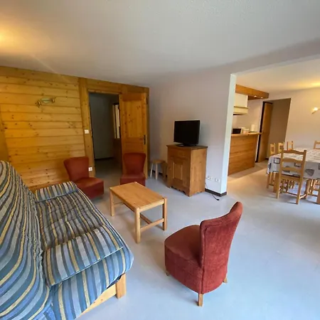 Parnasse 517 Apartmán *